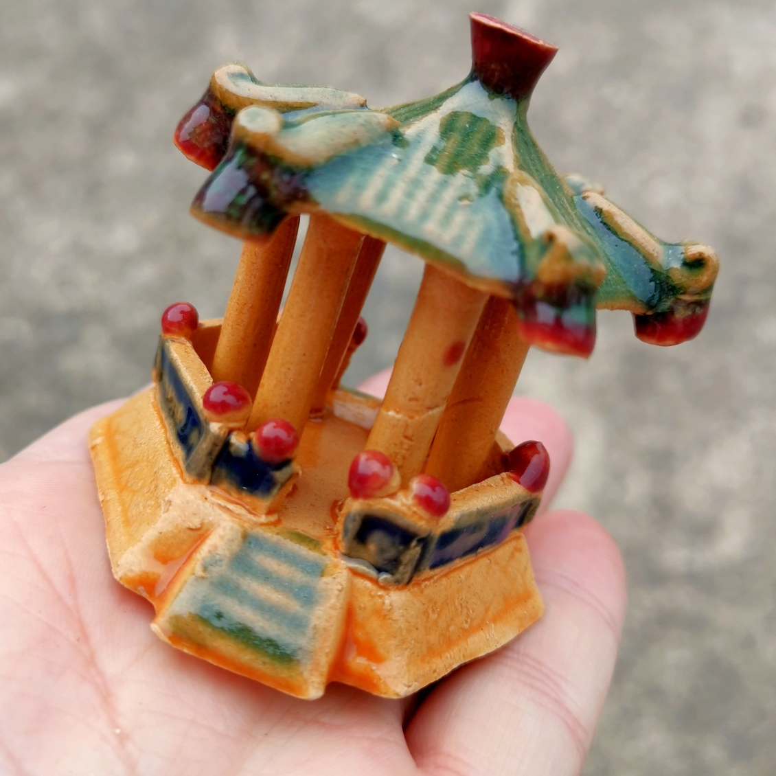 Pagoda Bonsai Figurine - Image 3