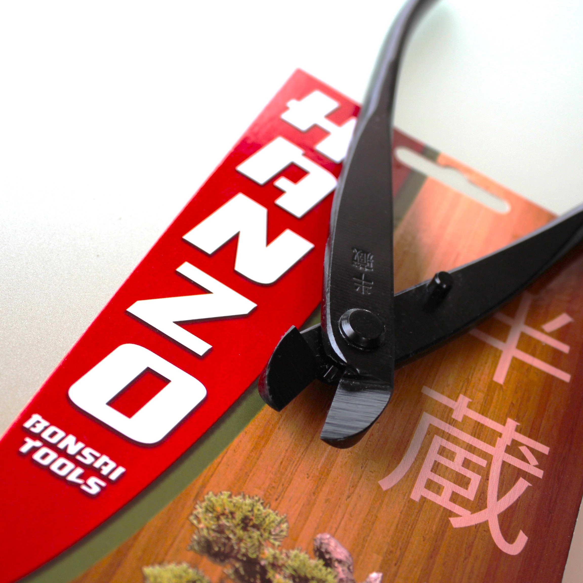 Carbon Steel Bonsai Wire Cutter 210mm - Image 3