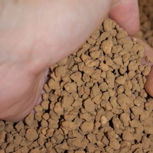 Triple Line Hard Akadama 3-6mm (14L)